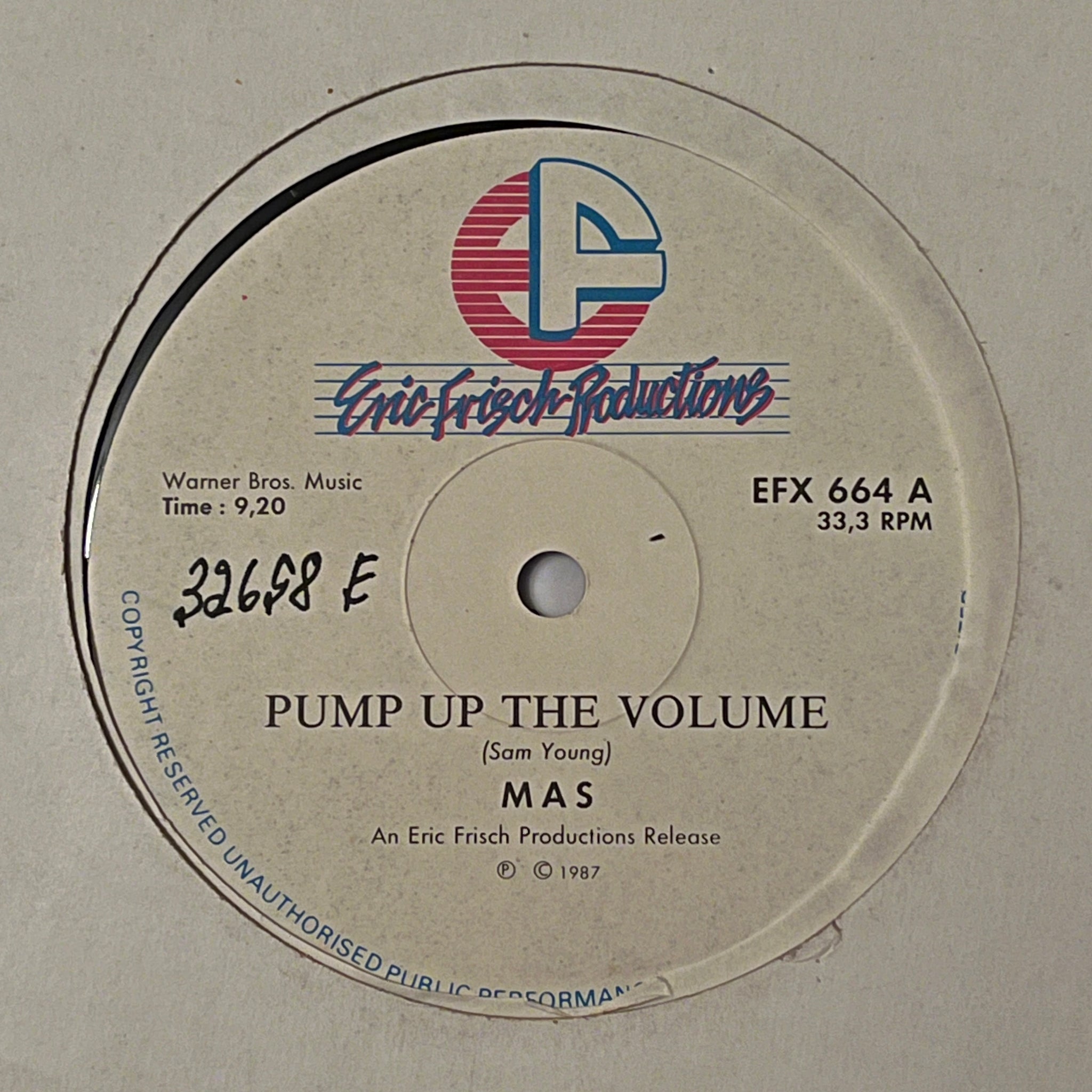 MAS - Pump Up The Volume