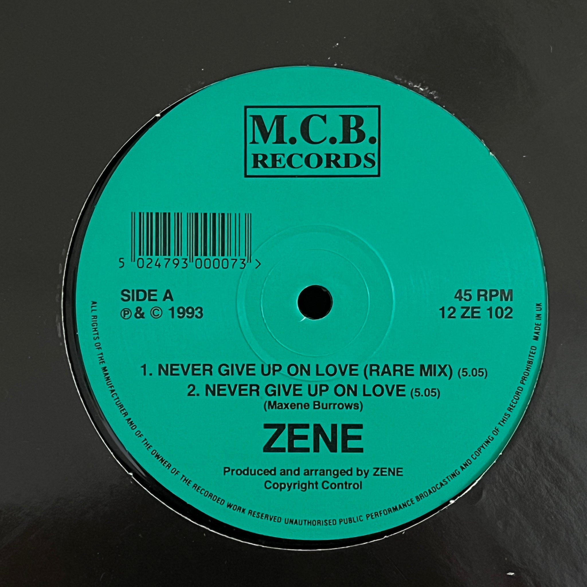 Zene – Never Give Up On Love